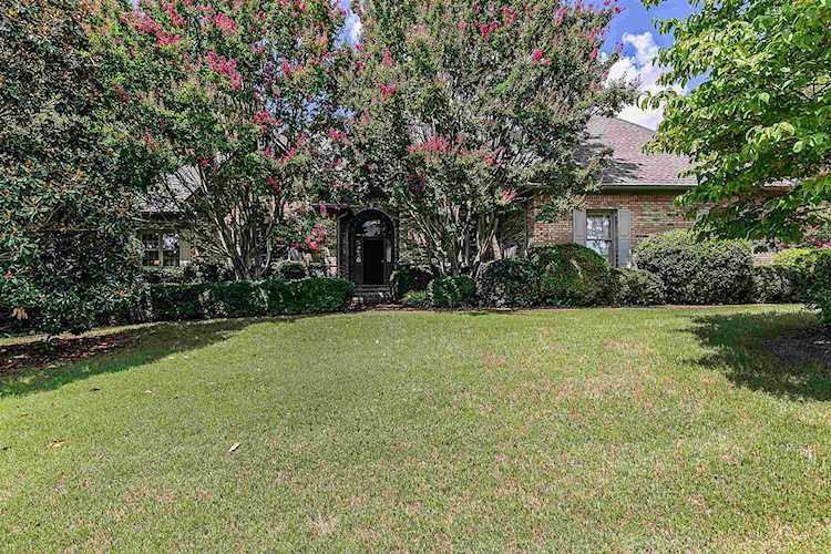 207 Wyndhurst Dr Jackson, TN 38305