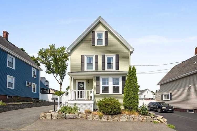 12 Marden St Saugus, MA 01906