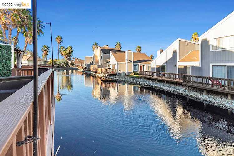 2023 Sand Point Rd Discovery Bay, CA 94505