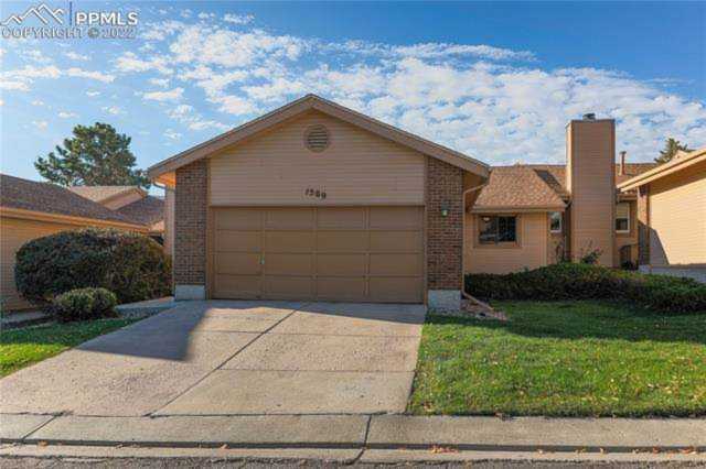 1509 Shane Circle Colorado Springs, CO 80907