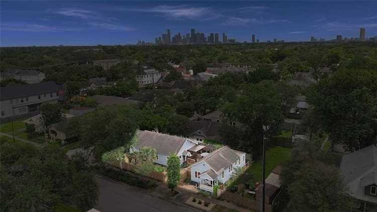 1545 Allston St Houston, TX 77008