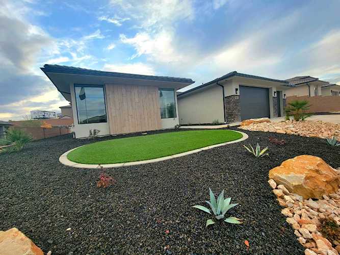 1163 W Reserve Parkway Washington, UT 84780
