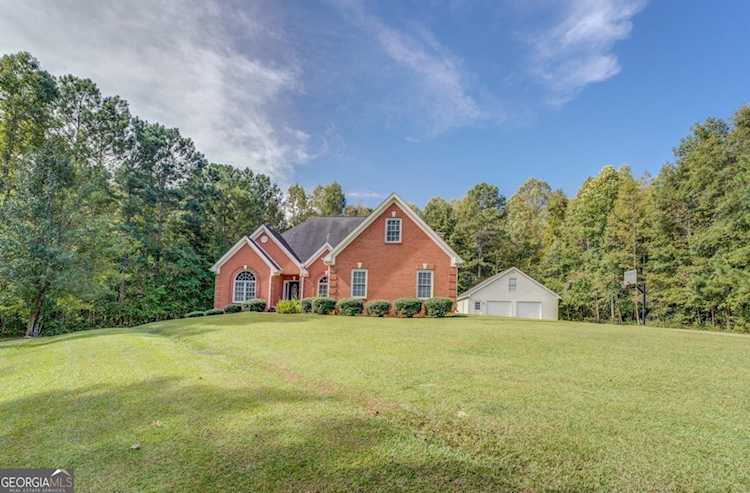 1190 Rawlings Drive Rutledge, GA 30663