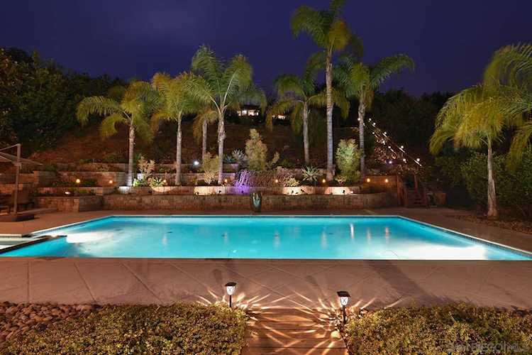 1363 San Pablo Dr San Marcos, CA 92078