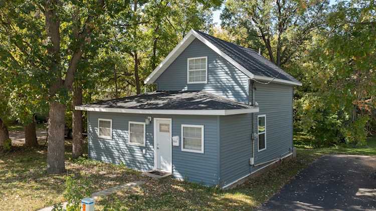 1032 West Avenue Detroit Lakes, MN 56501
