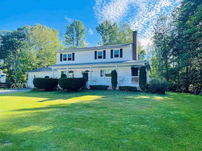 46 Wright Ct South Burlington, VT 05403
