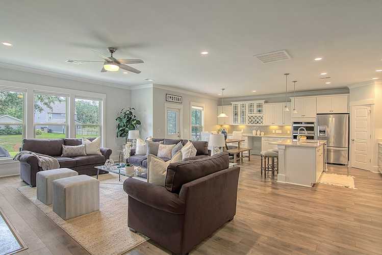 2022 Utsey St Johns Island, SC 29455 | MLS 22025322 Photo 1