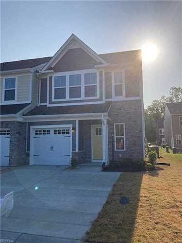 1600 Redwing Arch Chesapeake, VA 23323