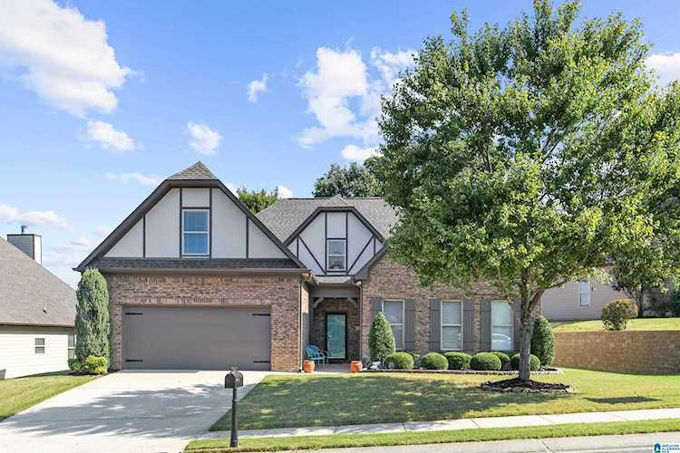 1263 Mountain Lane Gardendale, AL 35071