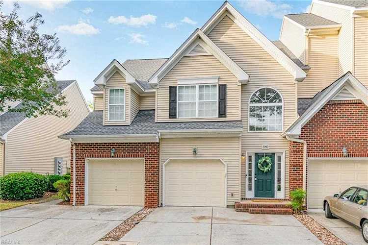 5360 Summer Cres Virginia Beach, VA 23462 home for sale, MLS#10458881 - Crescas Real Estate Photo 1