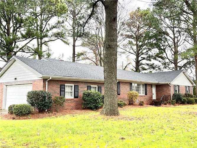 4604 Copperfield Rd Virginia Beach, VA 23455