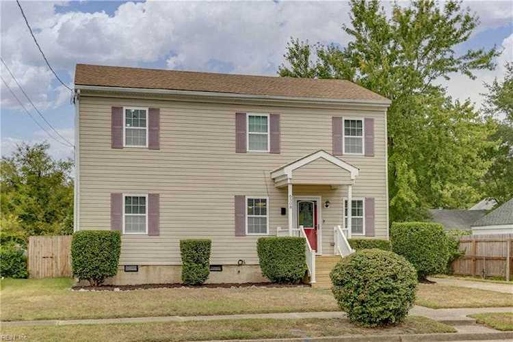 6508 Whitehorn Dr Norfolk, VA 23513 home for sale, MLS#10458723 - Crescas Real Estate Photo 1