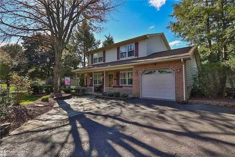 4730 Pheasant Run Ct Bethlehem, PA 18020