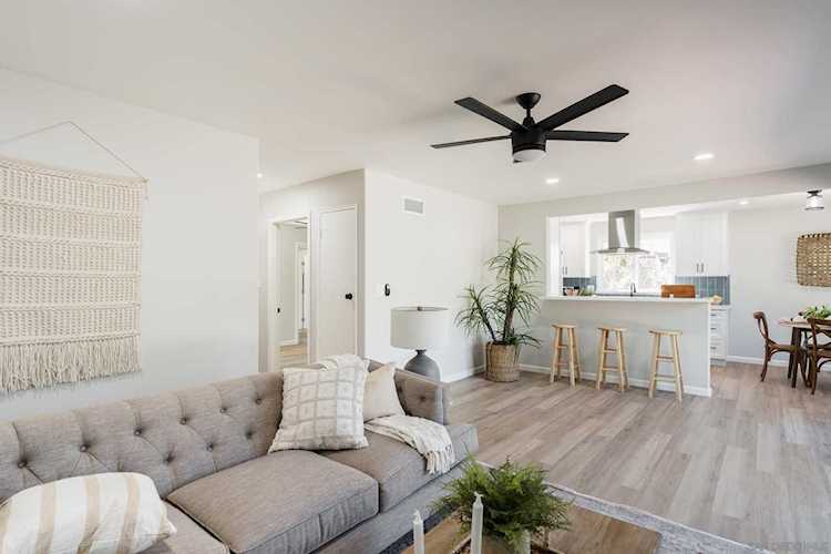 12208 Witt Rd Poway, CA 92064