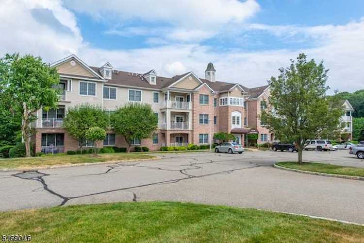 94 Ridgeview Ln Mount Arlington Boro, NJ 07856 | MLS 3798649 Photo 1