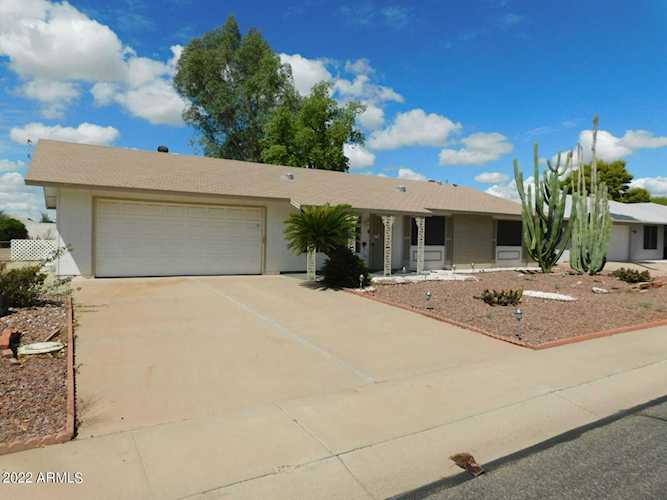 19826 N Lake Forest Drive Sun City, AZ 85373