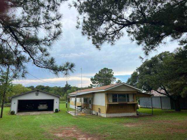 183 County Road 149 Gainesville, TX 76240