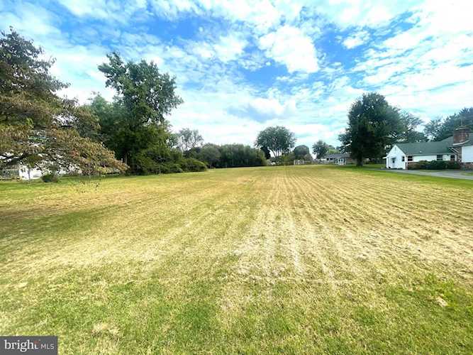 15711 Oursler Rd Burtonsville, MD 20866