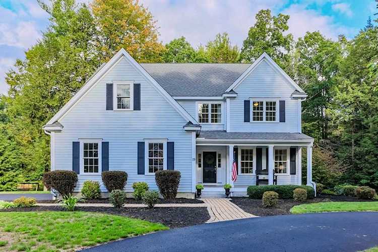 MLS#:73042772 Pepperell, 19 Village Rd, MA, home for sale Photo 1