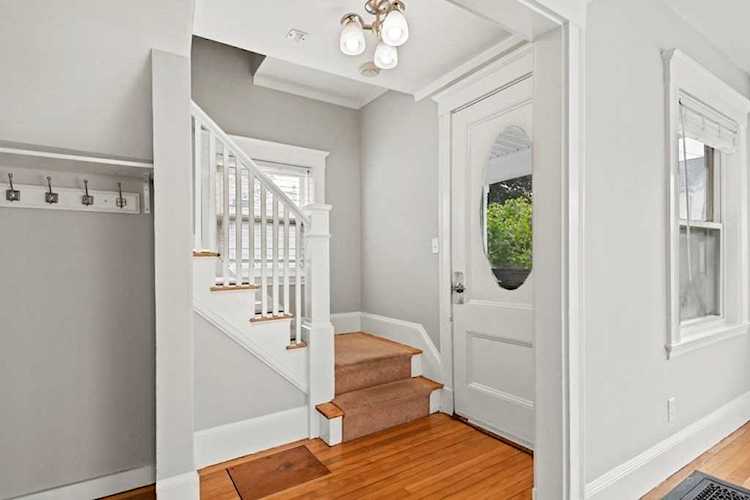83 Bromfield St Quincy, MA 02170 | MLS 73036241 Photo 1