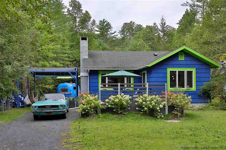 121 Herdman Rd Phoenicia, NY 12464
