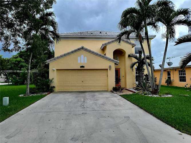 11230 SW 20th St Miramar, FL 33025