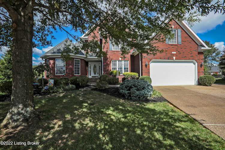 10711 Marceitta Ct Louisville, KY 40291