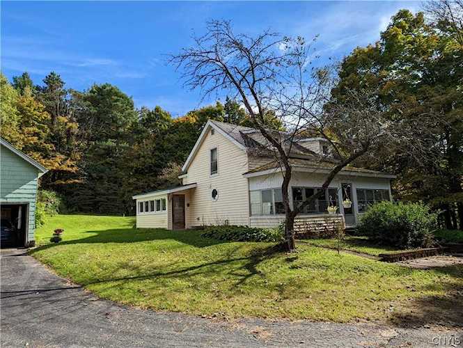 14286 Jay St Diana, NY 13648