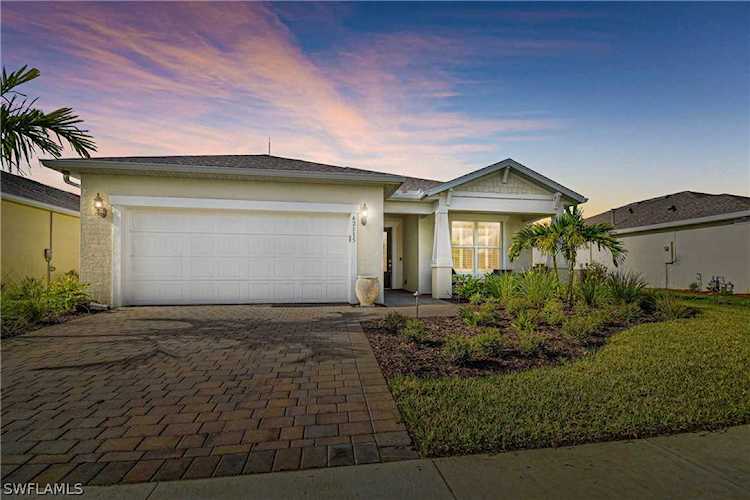 42115 Edgewater Dr Punta Gorda, FL 33982