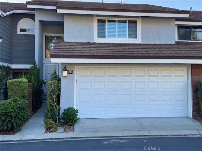 99 Weepingwood #43 Irvine, CA 92614 | MLS OC22214101 Photo 1