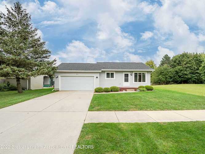 511 N Dibble Ave Lansing, MI 48917 | MLS 268975 Photo 1