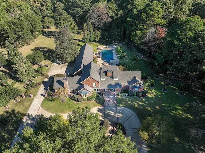 11700 E Holmes Rd Collierville, TN 38017 | MLS 10134783 Photo 1