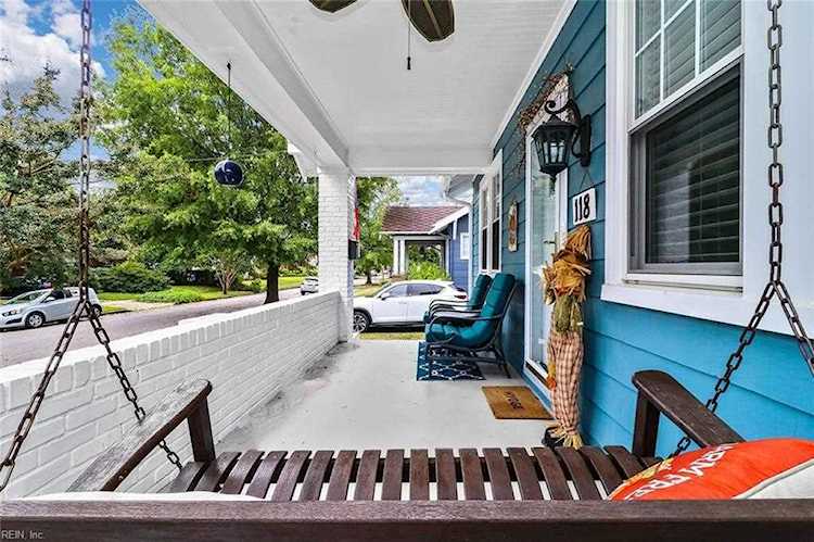 118 W Randall Ave Norfolk, VA 23503 home for sale, MLS#10459213 - Crescas Real Estate Photo 1