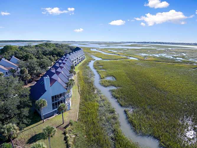 221 E Mariners Cay Dr Folly Beach, SC 29439 | MLS 22025483 Photo 1