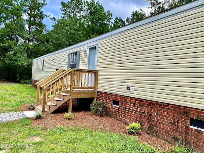 3177 Whitestocking Rd Burgaw, NC 28425 | MLS 100347984 Photo 1