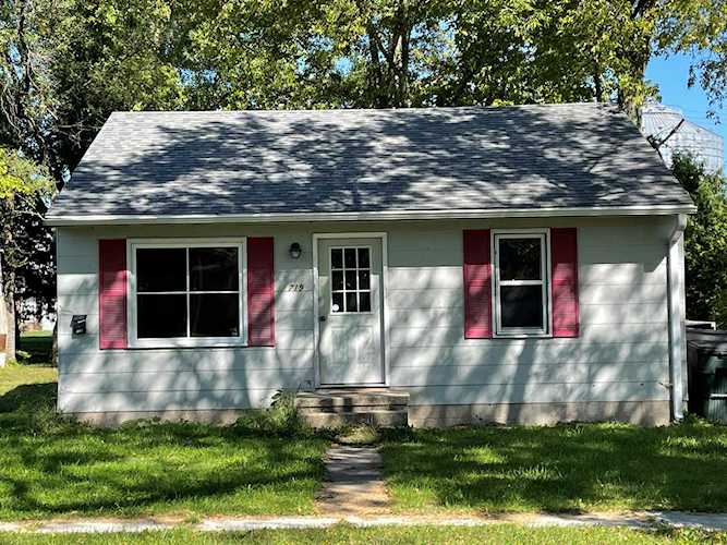 719 Rodemeyer ST Centralia, MO 65240 | MLS 409874 Photo 1