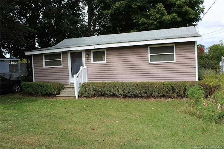 23 North Road Madison, CT 06443