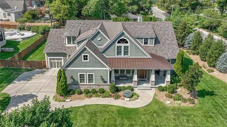 5700 Reinhardt Dr Fairway, KS 66205