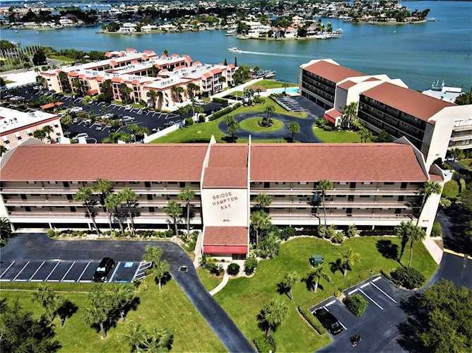 8711 Blind Pass Rd #306A St. Pete Beach, FL 33706