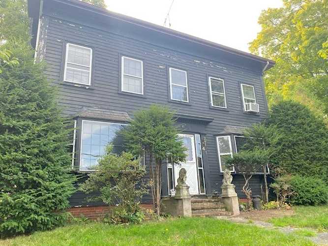 41 Poplar St Danvers, MA 01923