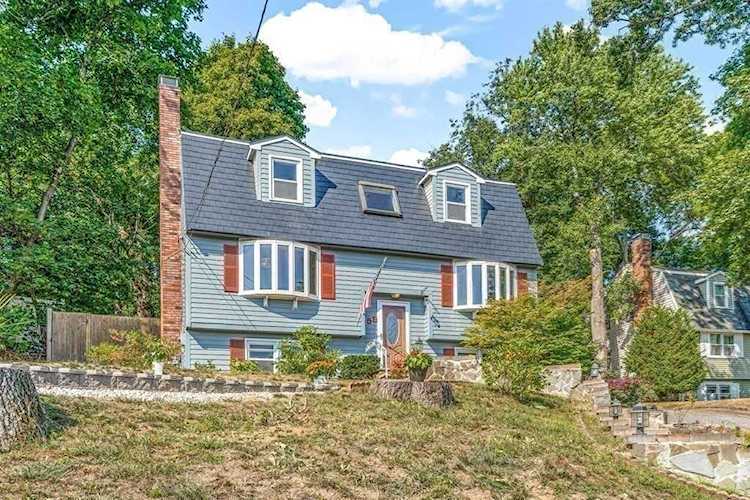 259 Butman Rd Lowell, MA 01852