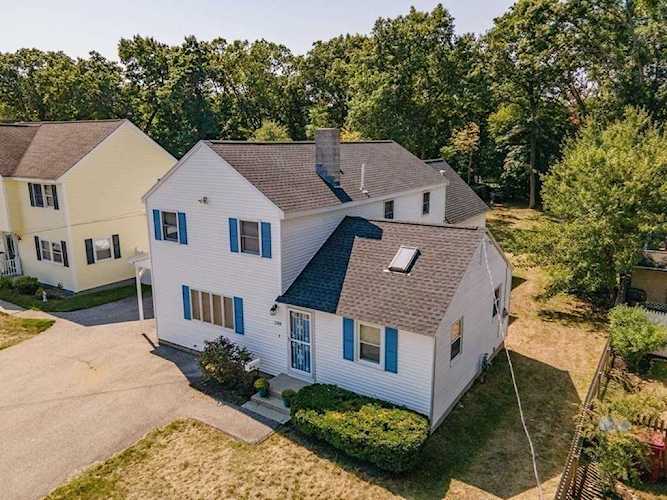 280 Burnham Rd Lowell, MA 01852