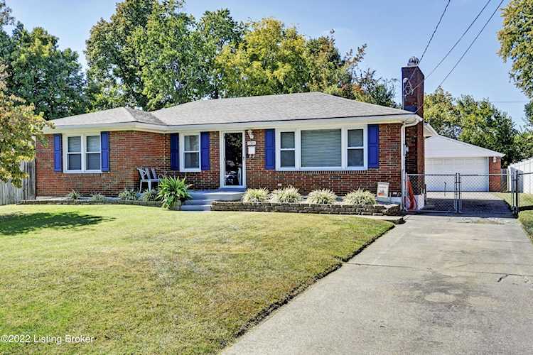 8304 Poinsettia Dr Louisville, KY 40258 | MLS 1623408 Photo 1