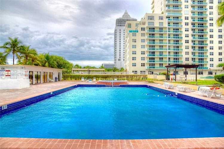 5005 Collins Av #304 Miami Beach, FL 33140