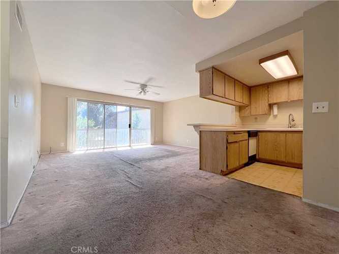 3050 S Bristol St #2K Santa Ana, CA 92704 | MLS OC22168132 Photo 1