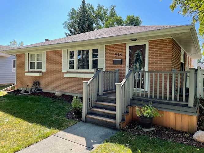 518 24 Ave N Fargo, ND 58102