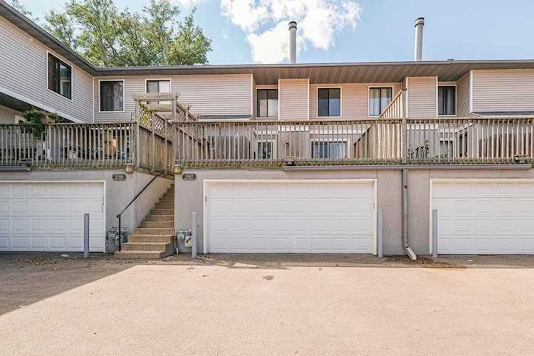1142 Landmark Trail N Hopkins, MN 55343
