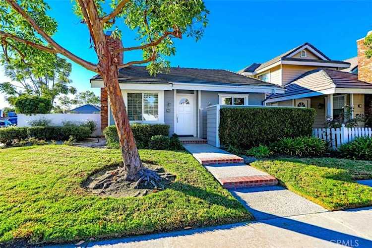 20 Seawind Irvine, CA 92614