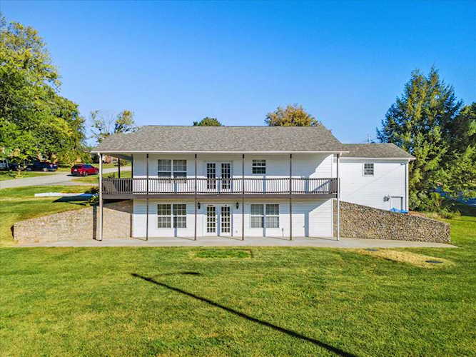 22 Vicky Way Frankfort, KY 40601