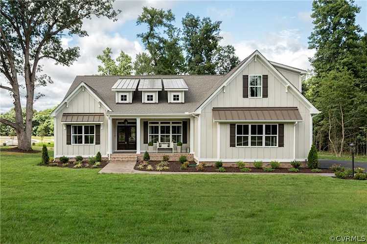 8341 Roden Dr Mechanicsville, VA 23111
